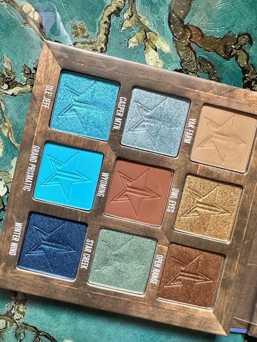 Тени для век Джефри Стар