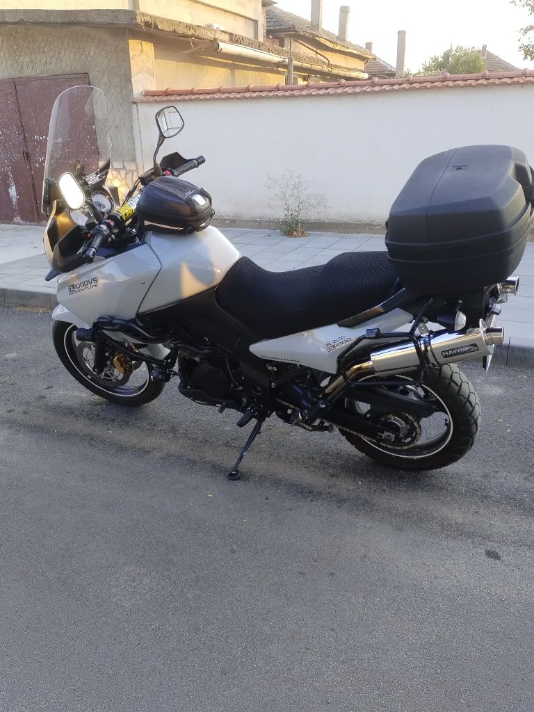 Sucking V-strom.