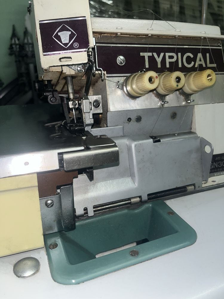 професионална оверлог машина TYPICAL GN30-4