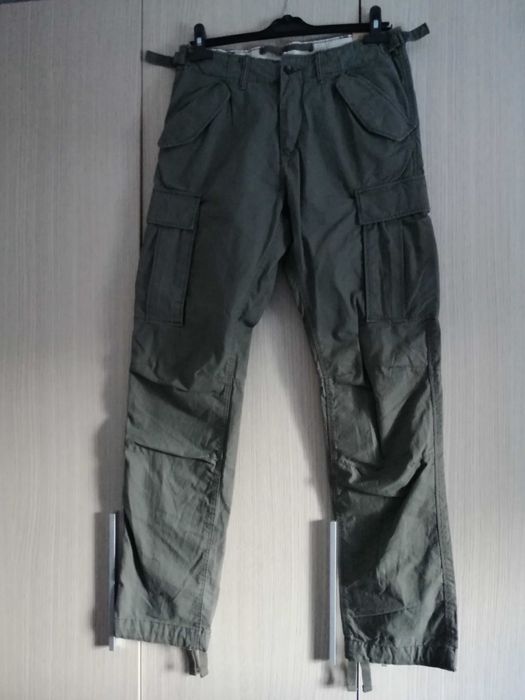 #Redus la 100 RON Pantaloni H&M, marimea 30, noi cu eticheta,190 RON