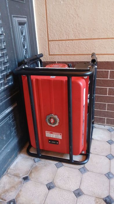 Generator sotiladi bez shumni srochna