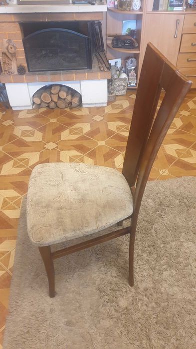 Дървени трапезни столове - масив 5 броя