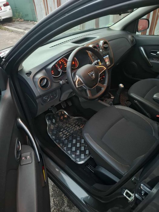 Dacia Logan MCV Stepway / Benzina / Navi / Camera