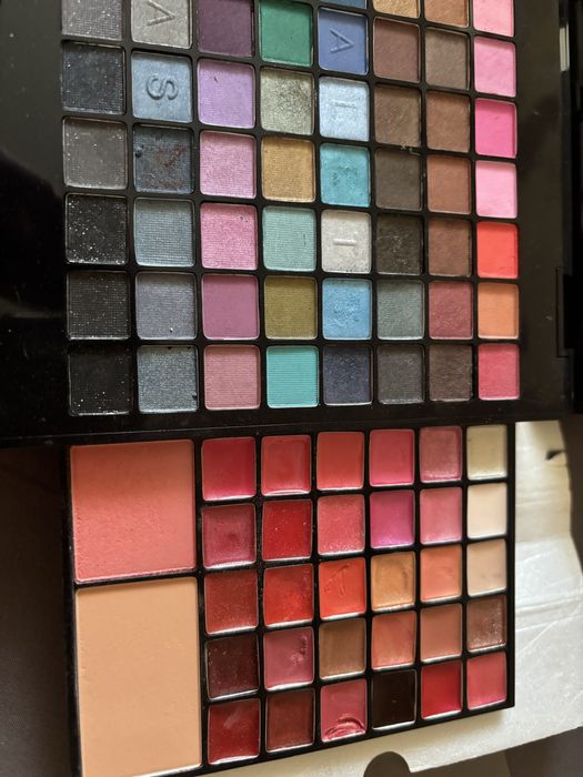 Mirror Palette Douglas