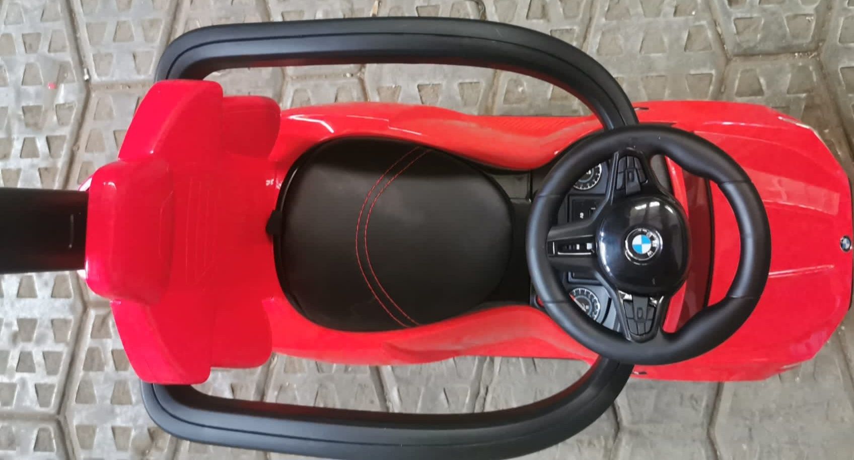 BMW M5- Кола за избутване (с функция люлка)