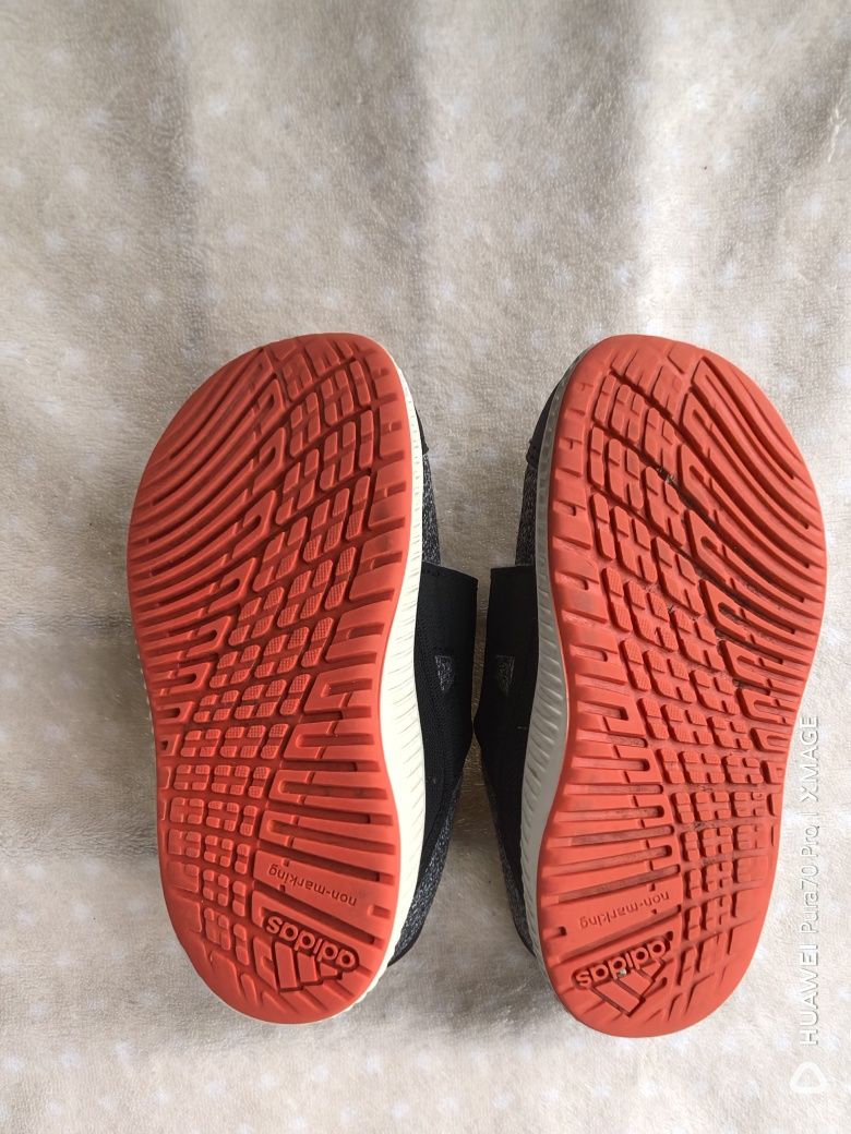Детски маратонки Adidas номер24 стелка 15.5см