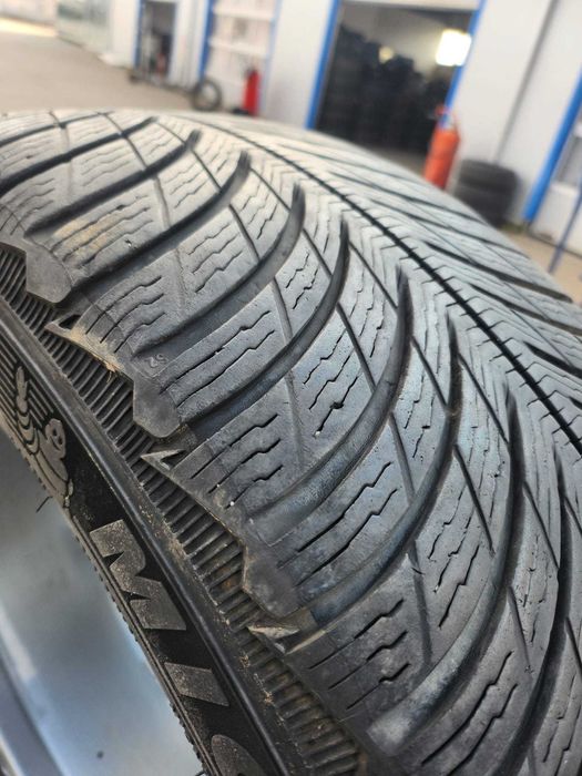 Jante Mercedes C Class W205 Anvelope iarna Michelin 245 40 18