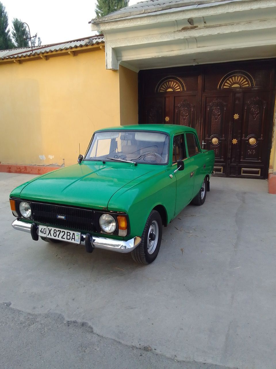 Maskvich 412 Radnoy yangi