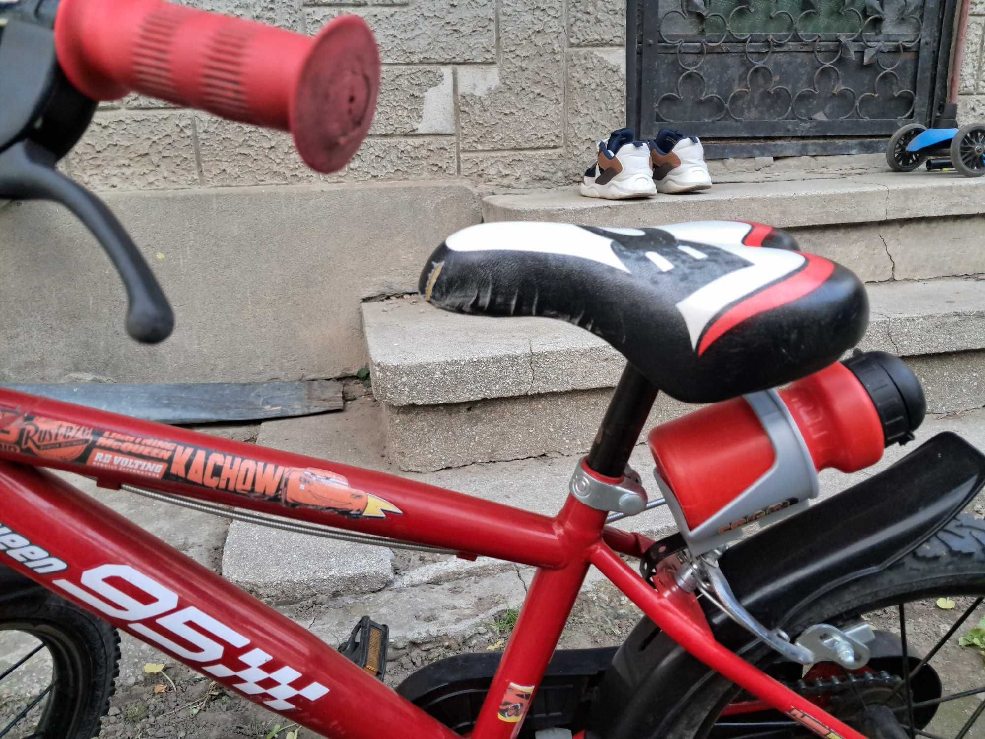 Bicicleta Cars 3 Dino Bikes 16" in stare buna.