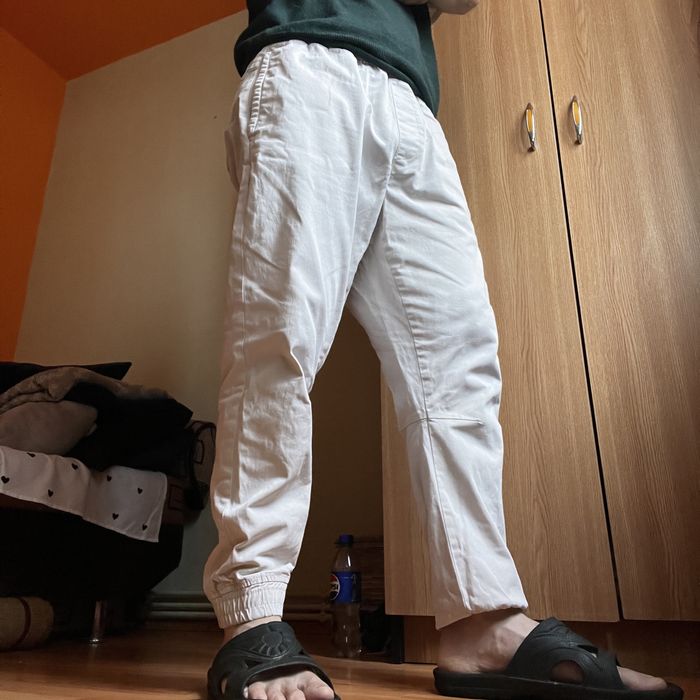 Pantaloni de blugi Zara