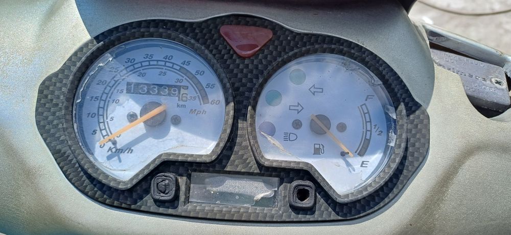 Vând scuter Sprint Max 80cc 4t