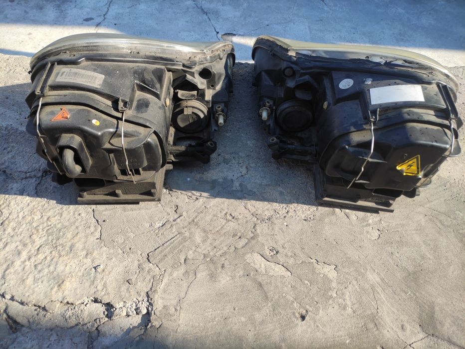 Порше Каиен фарове.