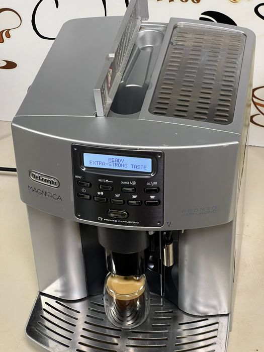 Кафемашина кафе автомат delonghı magnifica Elegance с гаранция