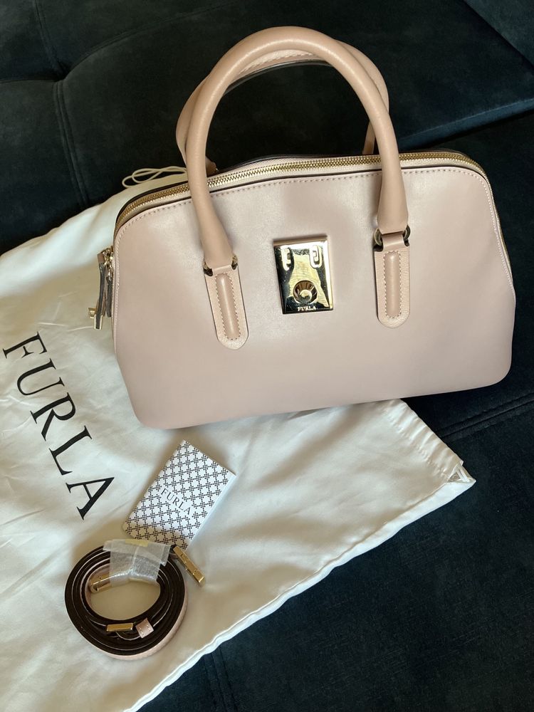 Чанта Furla