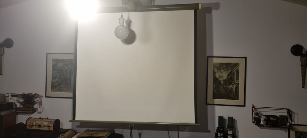 Pânză  pentru proiecții