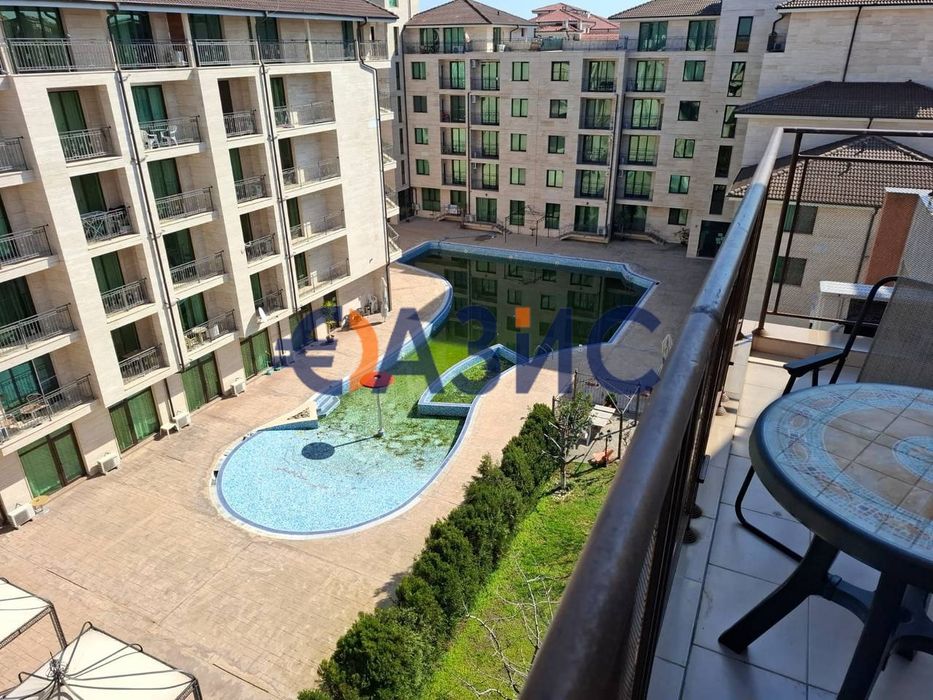 Продава се Двустаен апартамент в к.к. Слънчев бряг - 75 кв.м за 1027 €/кв.м - Снимка #11