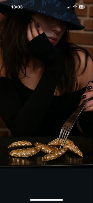 Дизайнерски бижута Schiaparelli .Моля разгледайте и другите предложени