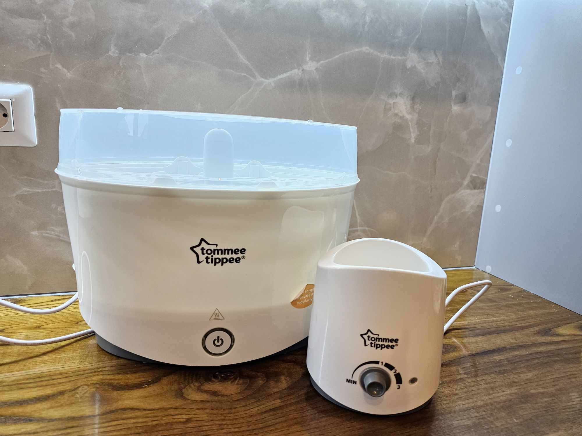 Sterilizator și încălzitor de biberoane Tommee tippee / Folosite