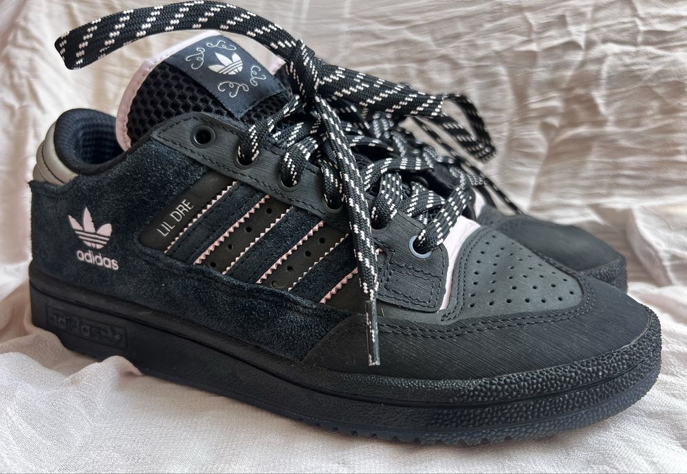 Обувки adidas Originals