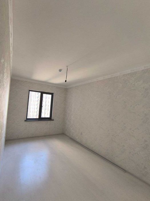 2xonali uy rassrochkaga sotiladi