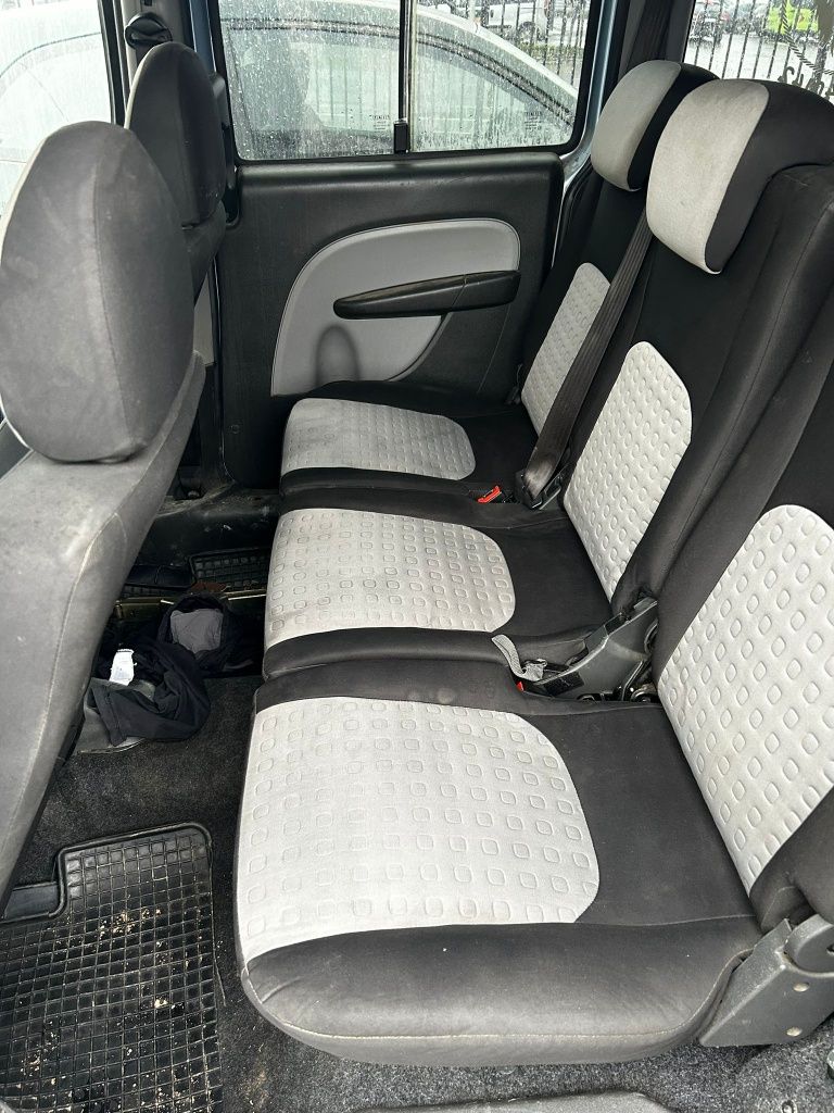 Interior Fiat Doblo , scaun sofer , pasager , bancheta spate