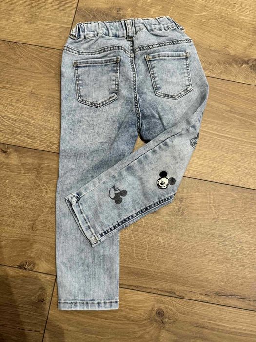 Дънки 12-18 месеца по 10 лв.