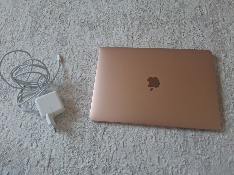 MakBook Air  MakBook Air