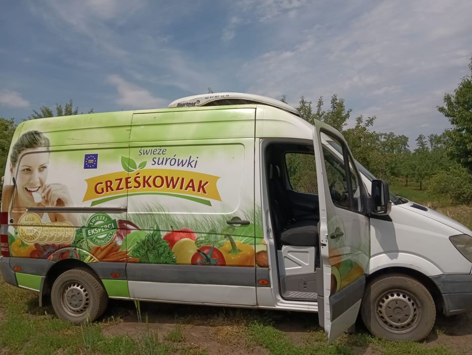 Vând Mercedes Sprinter Frigorific