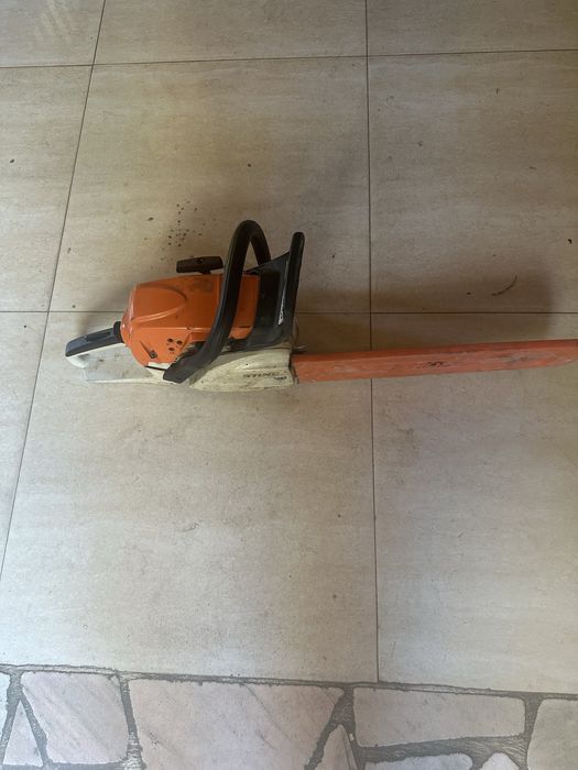 Drujba Stihl ms 251 din 2020 cumparata de noua folosita putin