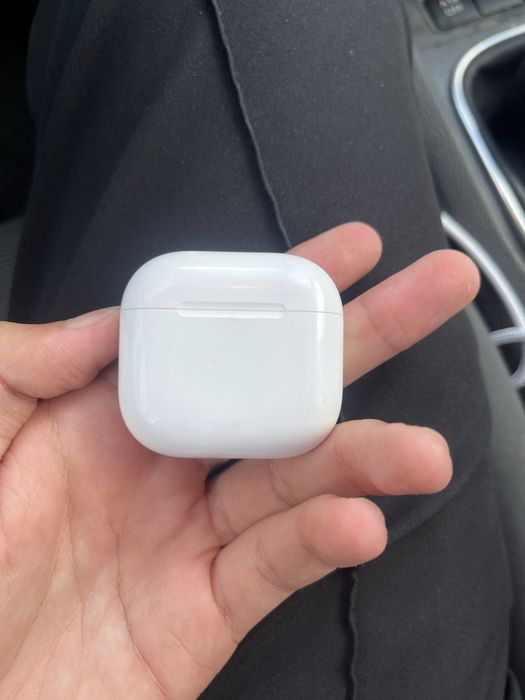 Airpods 4 pro fara cutie