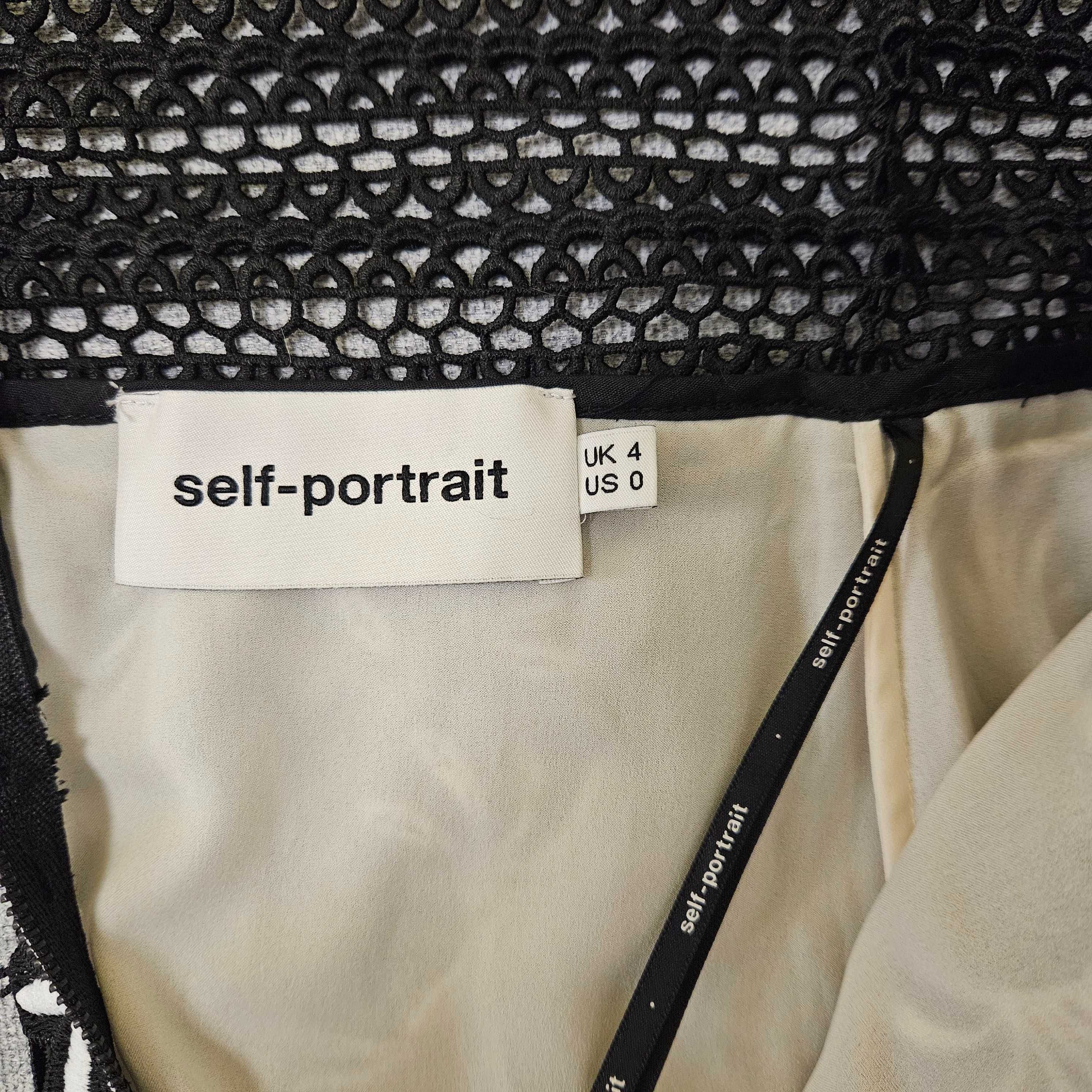 Self-Portrait рокля размер UK4/XXS