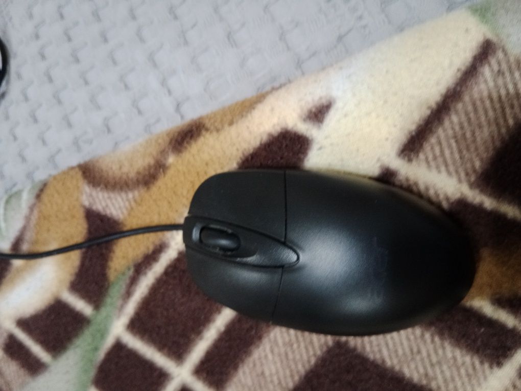Продам мышку usb