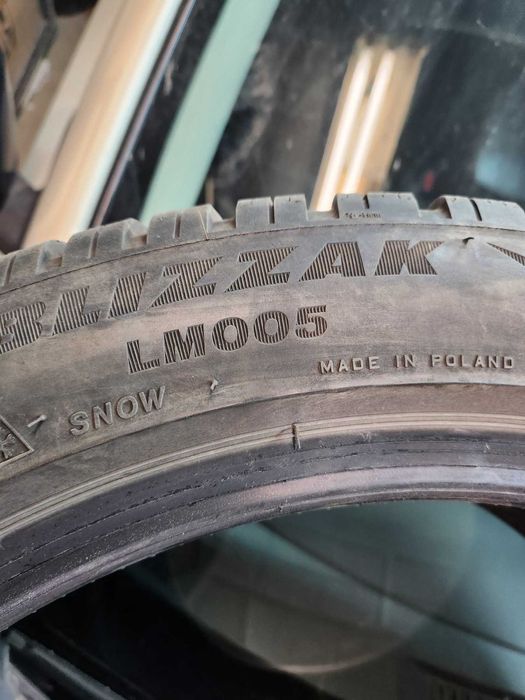 Зимни гуми BRIDGESTONE Blizzak LM-005 235/45 R18 98V на един сезон