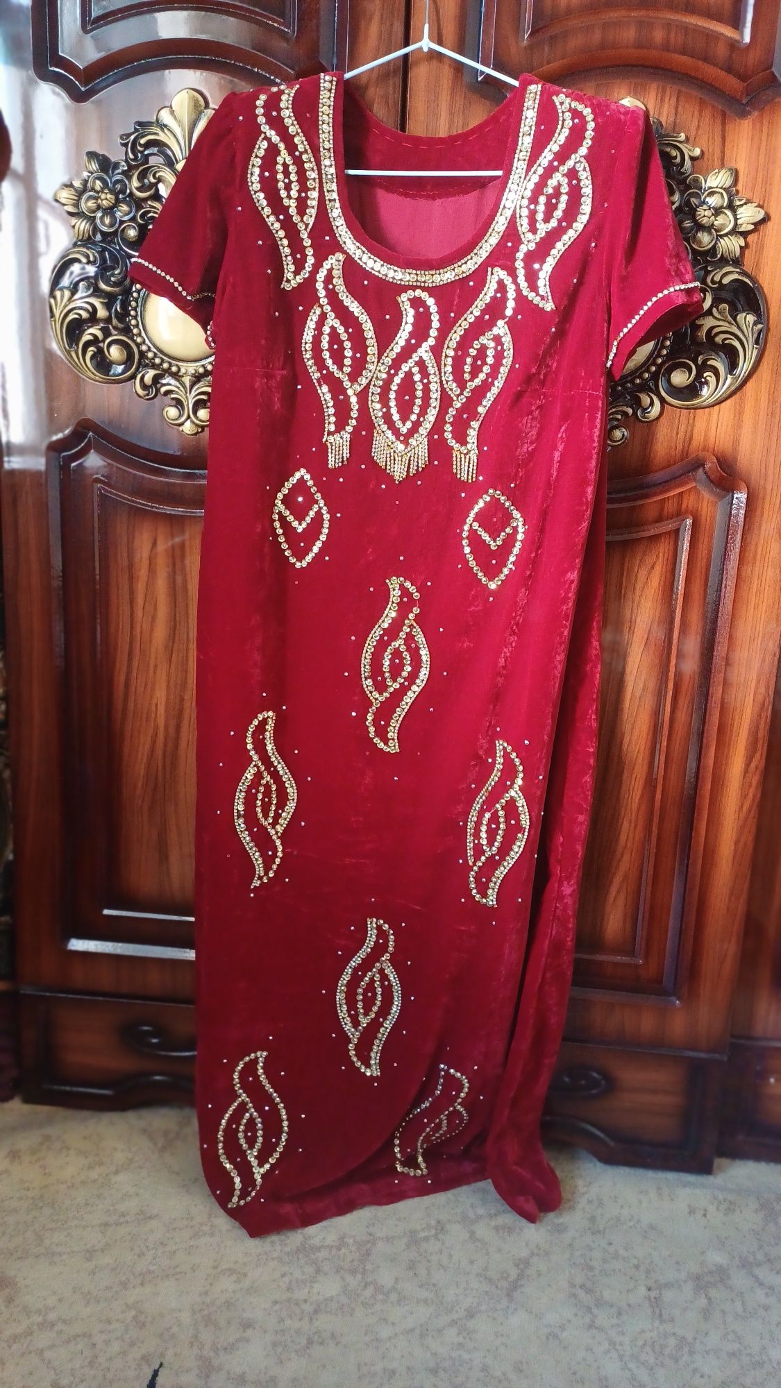 Ayollar ko‘ylagi 44