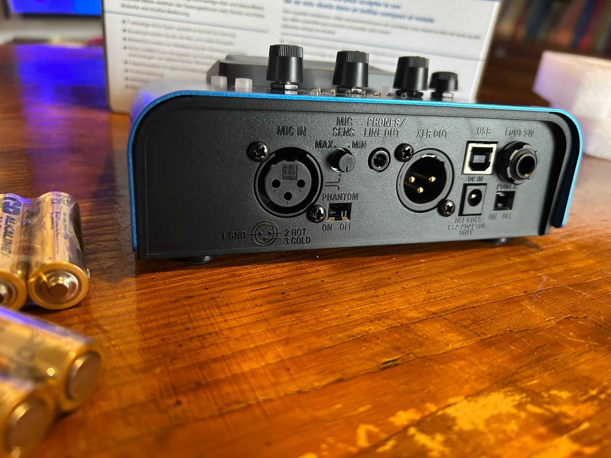 Vand  Pedala de Efecte Vocale Boss VE-1