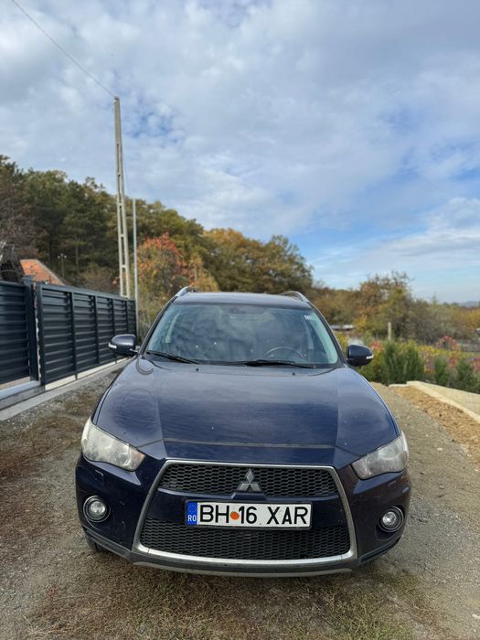 Mitsubishi Outlander 2010