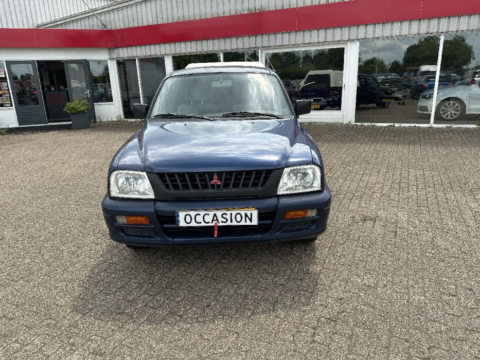 Mitsubishi l200 , 160 000 km