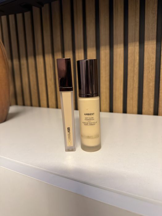 Hourglass коректор и фон дьо тен