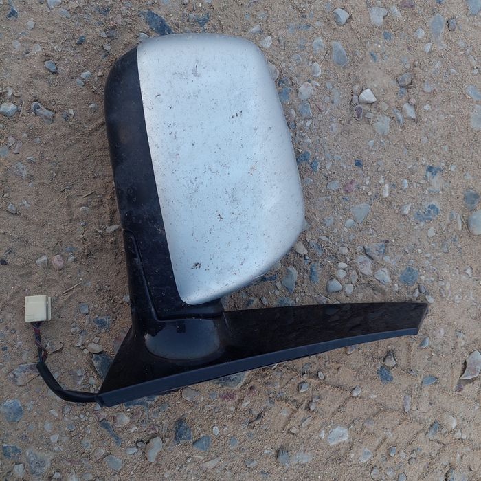 Тойото Ипсум боковой зеркало