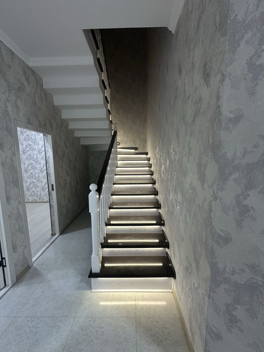 Юнусабод 1.20 соток 6 комнат Срочно