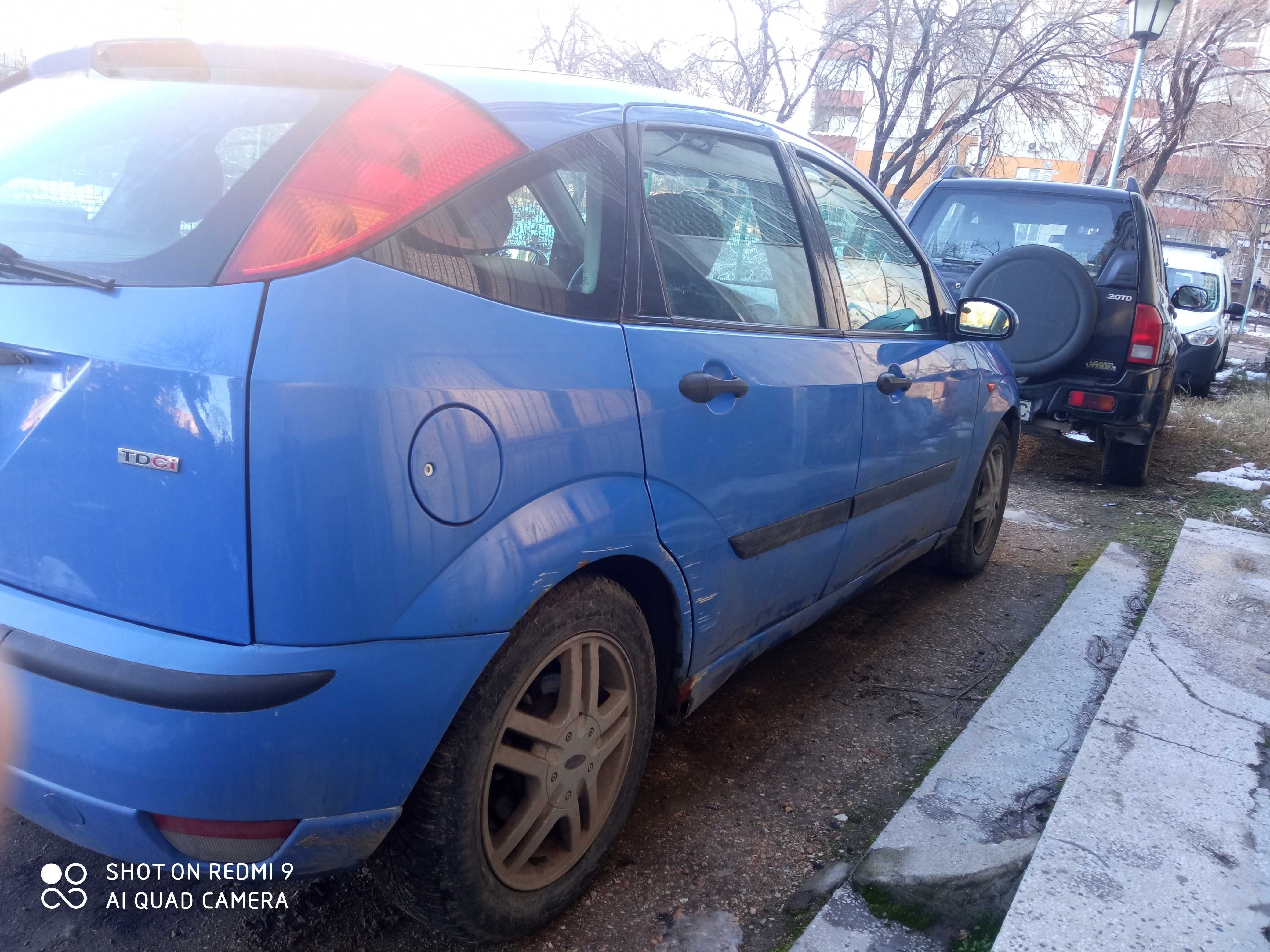 Лек автомобил Ford Focus