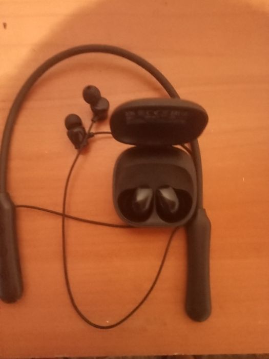 Продам наушники проводной