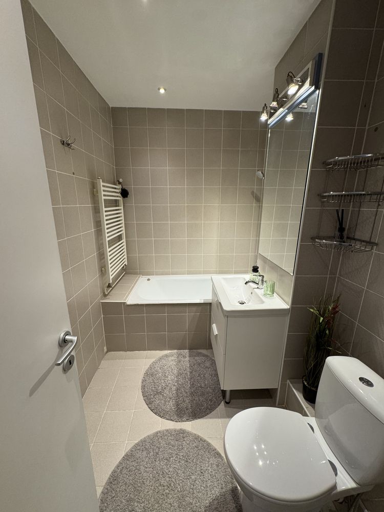 Apartament 2 camera de inchiriat