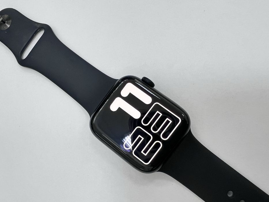 Apple watch se 44 mm