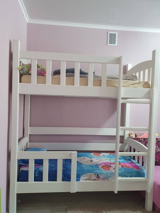 Двухярксная кровать