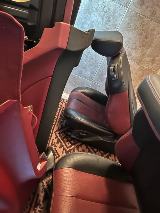 Салон за mercedes clk 208