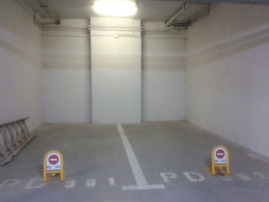 GARAJ 2 locuri Rasarit de Soare Titan Parcare subterana pazita
