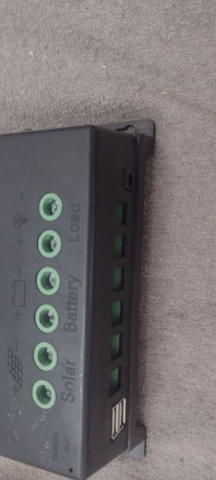 Controler MPPT Solar 100 Amperi 12/ 24/36/48 VOLTI