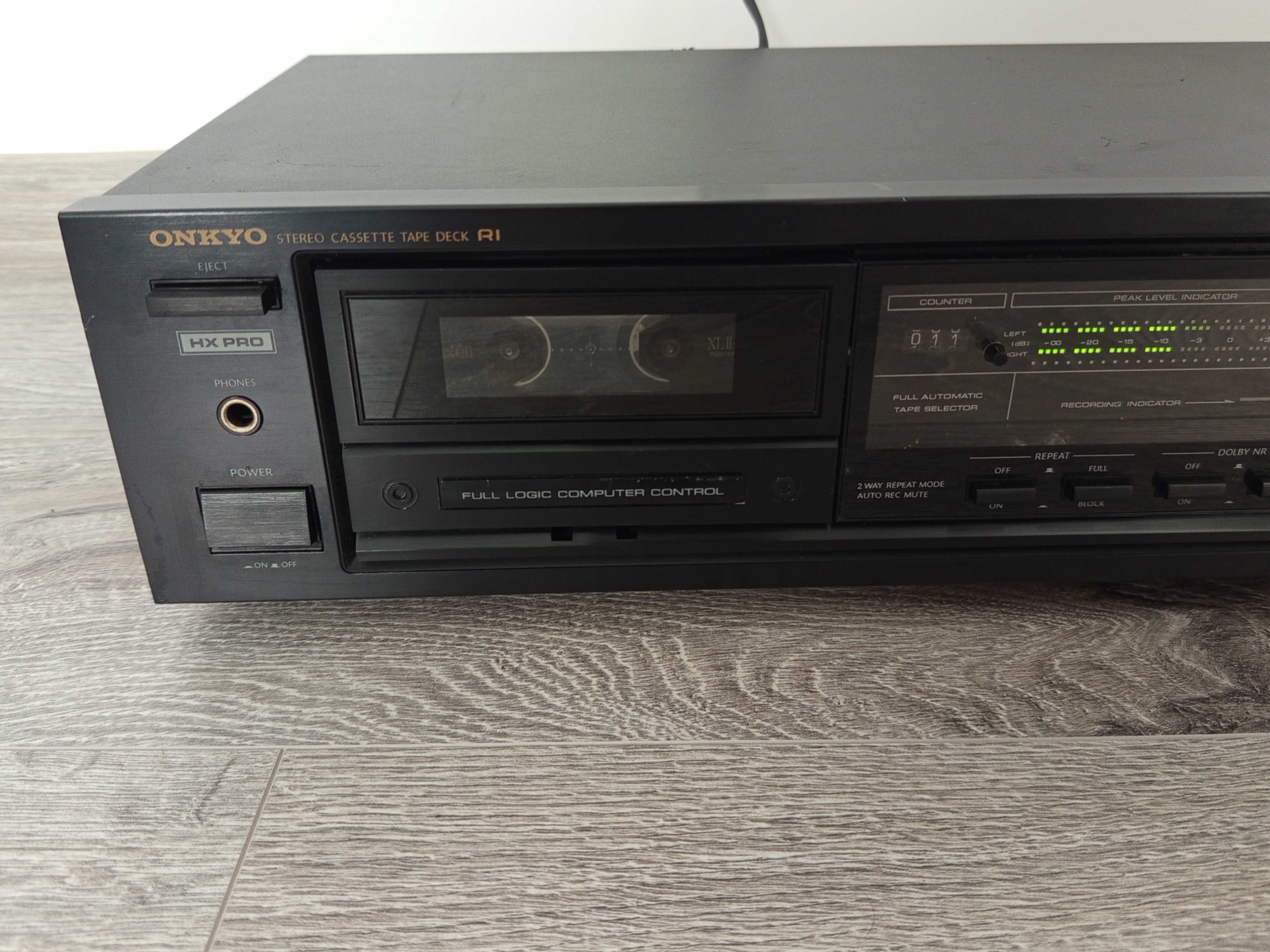 Колекционерски дек Onkyo TA-2620