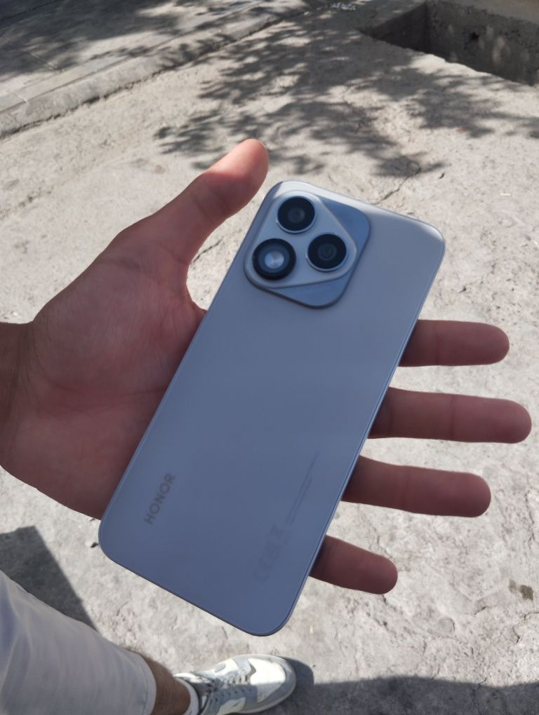 Honor 400 Lite naht yoki abmen